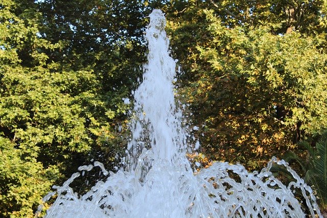 Téléchargement gratuit de Fountain Park Bulgarie - photo ou image gratuite à modifier avec l'éditeur d'images en ligne GIMP