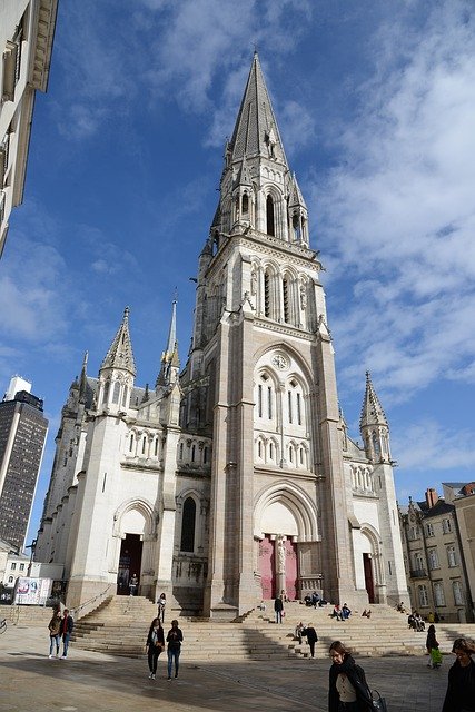 Gratis download France Church Nantes - gratis foto of afbeelding om te bewerken met GIMP online afbeeldingseditor