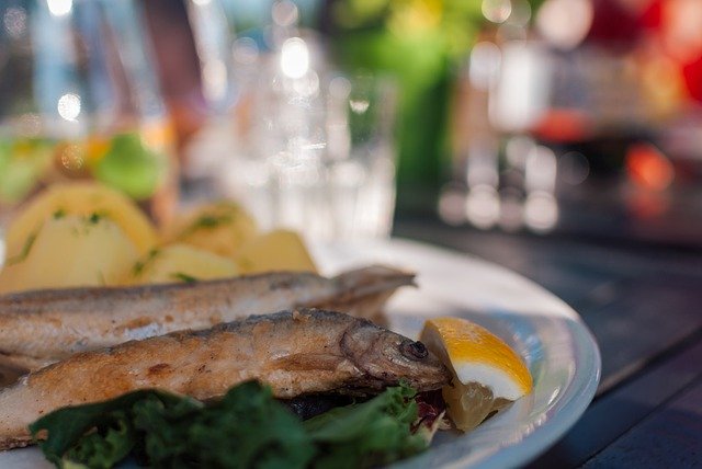 Скачать бесплатно Fried Fish Whitefish Dinner - бесплатное фото или изображение для редактирования с помощью онлайн-редактора GIMP