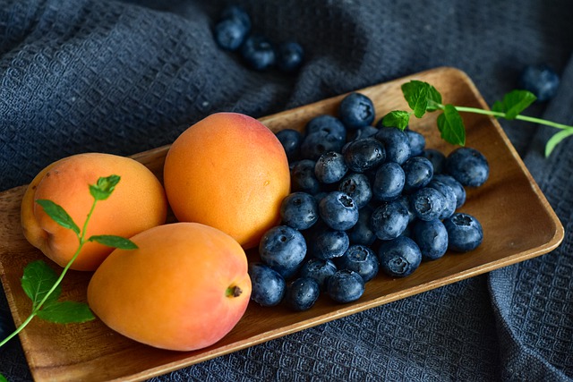 Free download fruit blueberries apricots berry free picture to be edited with GIMP free online image editor