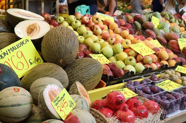 تنزيل صورة مجانية لقاعة سوق الفاكهة في بالما ليتم تحريرها باستخدام محرر الصور المجاني على الإنترنت من GIMP