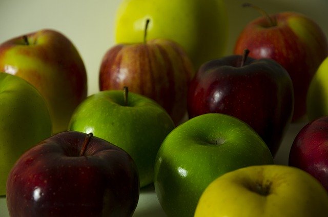 Free picture Fruits Apples Food -  to be edited by GIMP free image editor by OffiDocs