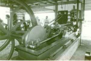 Free download Fuller F21 stationary steam engine free photo or picture to be edited with GIMP online image editor