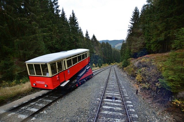 Descărcare gratuită Funicular Railway Thuringia - fotografie sau imagini gratuite pentru a fi editate cu editorul de imagini online GIMP