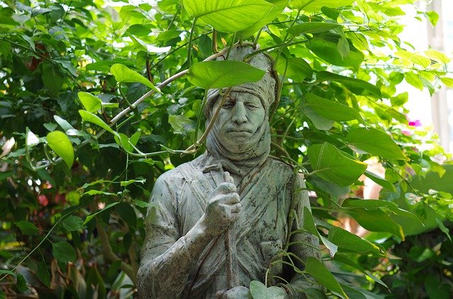 Безкоштовно завантажте Garden The Statue Of - безкоштовну фотографію або зображення для редагування за допомогою онлайн-редактора зображень GIMP