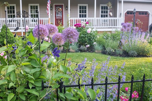 Téléchargement gratuit de Garden Yard Architecture - photo ou image gratuite à éditer avec l'éditeur d'images en ligne GIMP