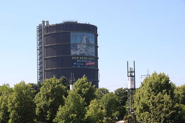 Free graphic gasometer oberhausen to be edited by GIMP free image editor by OffiDocs