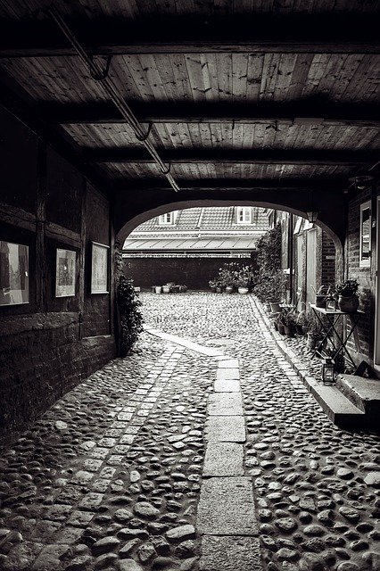 Безкоштовно завантажте Gate Old Architecture - безкоштовну фотографію чи зображення для редагування за допомогою онлайн-редактора зображень GIMP