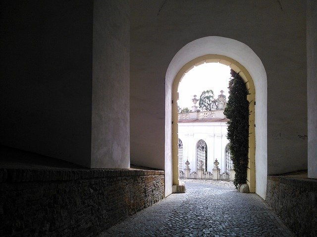 Free download Gate The CastleS Mikulov -  free illustration to be edited with GIMP free online image editor