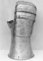 GAUNTLET, BRIDLE GIMP online editor free Free download GAUNTLET, BRIDLE free photo or picture to be edited with GIMP online image editor