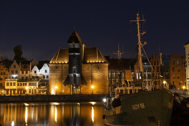 Kostenloser Download Gdansk Night Old Town - kostenloses kostenloses Foto oder Bild zur Bearbeitung mit GIMP Online-Bildbearbeitung