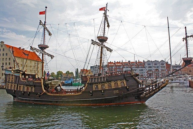 Gratis download Gdansk Ship Pirate - gratis foto of afbeelding om te bewerken met GIMP online afbeeldingseditor