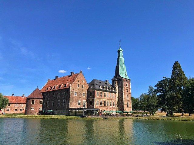 Free download Germany Castle Building -  free photo or picture to be edited with GIMP online image editor