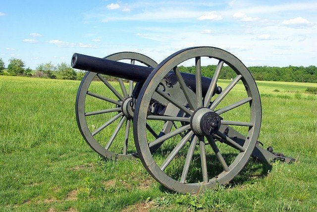 Free download Gettysburg Cannon Artillery -  free photo or picture to be edited with GIMP online image editor