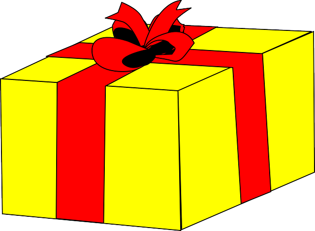 Free download Gift Box Yellow - Free vector graphic on Pixabay free illustration to be edited with GIMP free online image editor