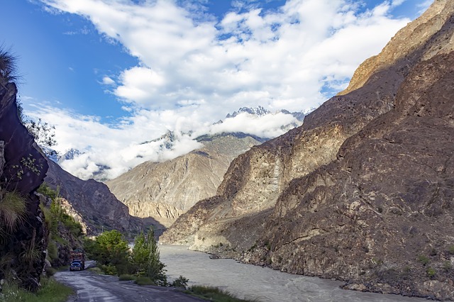 Free download gilgit skardu road mighty indus free picture to be edited with GIMP free online image editor