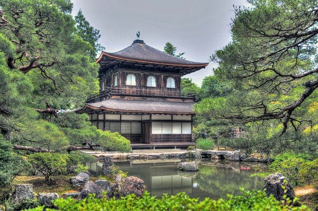 הורדה חינם של גני המקדש של גינקאקו ג'י קיוטו תמונה בחינם לעריכה עם עורך תמונות מקוון בחינם של GIMP