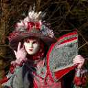 Girl and mask  screen for extension Chrome web store in OffiDocs Chromium