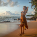 Girl and the Beach  screen for extension Chrome web store in OffiDocs Chromium