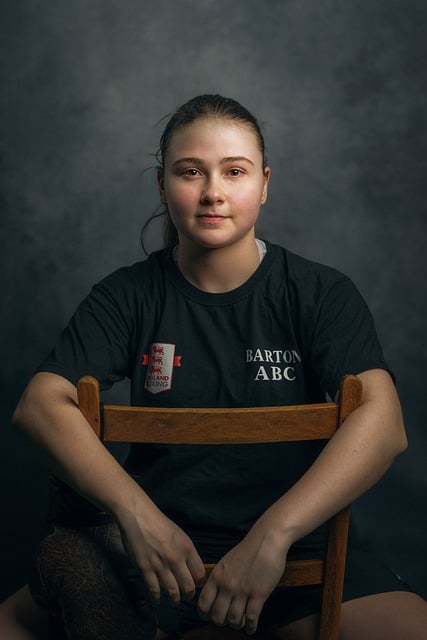 Free download girl boxer boxing young chair free picture to be edited with GIMP free online image editor