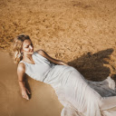 Girl by the beach  screen for extension Chrome web store in OffiDocs Chromium