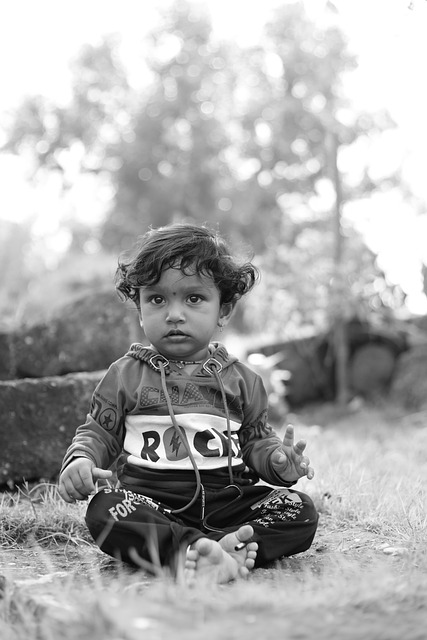 Free download girl happy smile child kid free picture to be edited with GIMP free online image editor