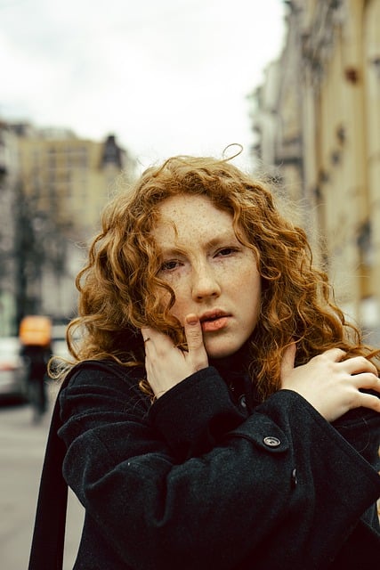 Free download girl model curly hair freckles free picture to be edited with GIMP free online image editor