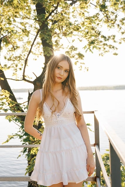 Free download girl model lady fashion modeling free picture to be edited with GIMP free online image editor