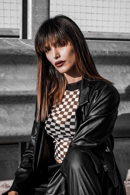 Free download girl model woman fashion lifestyle free picture to be edited with GIMP free online image editor