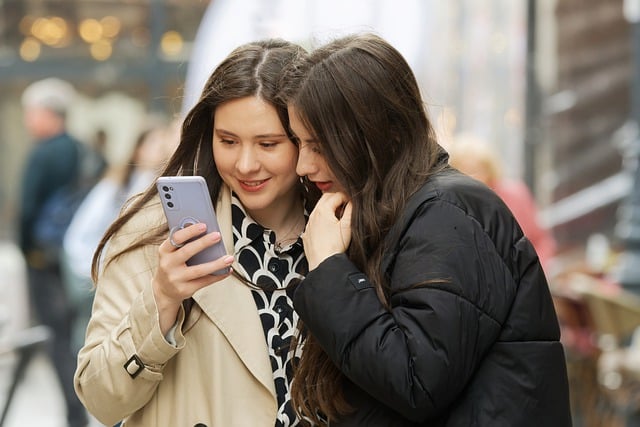 Free download girls casual smartphone happy free picture to be edited with GIMP free online image editor