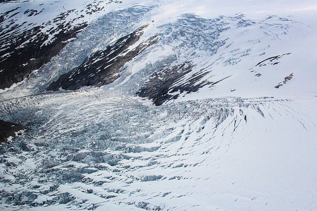 Download gratuito Glacier Mountains Norvegia: foto o immagine gratuita da modificare con l'editor di immagini online GIMP