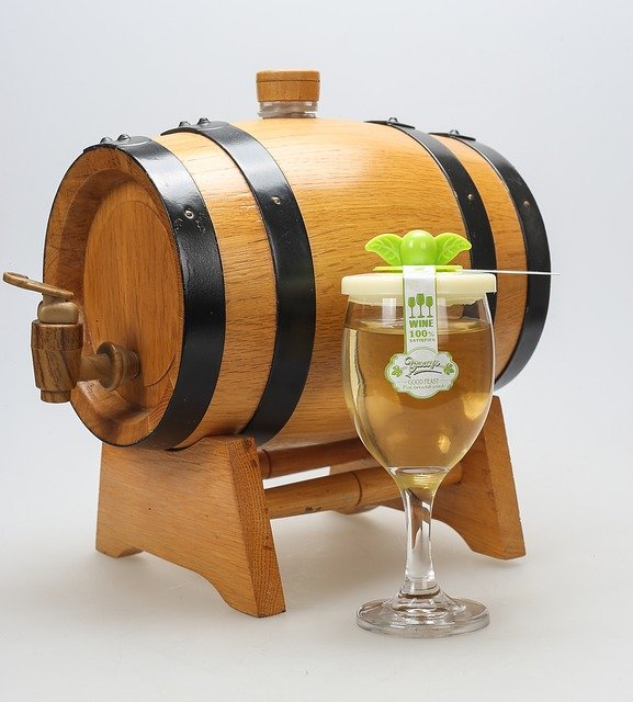 Free download goblet wine free picture to be edited with GIMP free online image editor