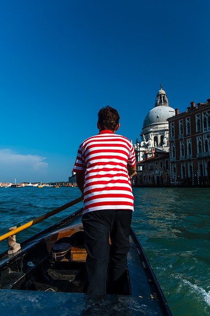 Free download Gondola Gondolier Venice -  free photo or picture to be edited with GIMP online image editor