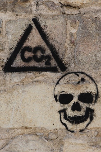 Unduh gratis Graffiti On The Wall Co2 Carbon - foto atau gambar gratis untuk diedit dengan editor gambar online GIMP