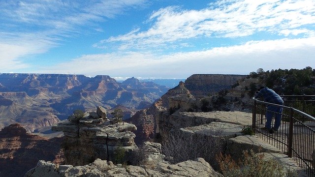 Descarga gratuita Grand Canyon Blue Sky Nature: foto o imagen gratuita para editar con el editor de imágenes en línea GIMP