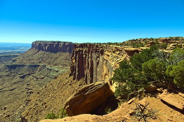 Bezpłatne pobieranie Grand View Point Trail Desert - bezpłatne zdjęcie lub obraz do edycji za pomocą internetowego edytora obrazów GIMP