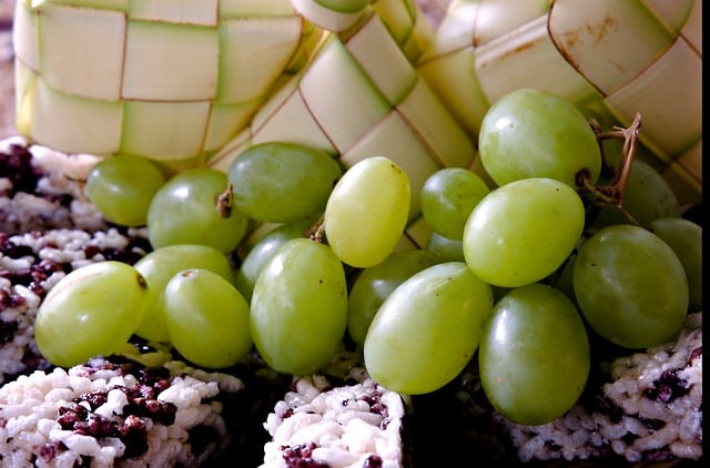 Free download grape cookies fruit ketupat free picture to be edited with GIMP free online image editor