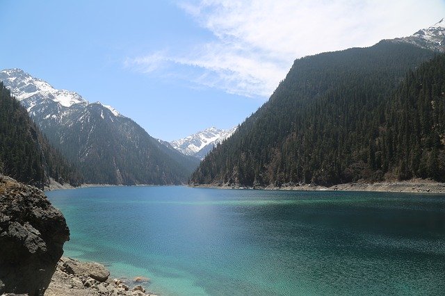 Безкоштовно завантажте Green Water Be Quiet - безкоштовну фотографію чи зображення для редагування за допомогою онлайн-редактора зображень GIMP