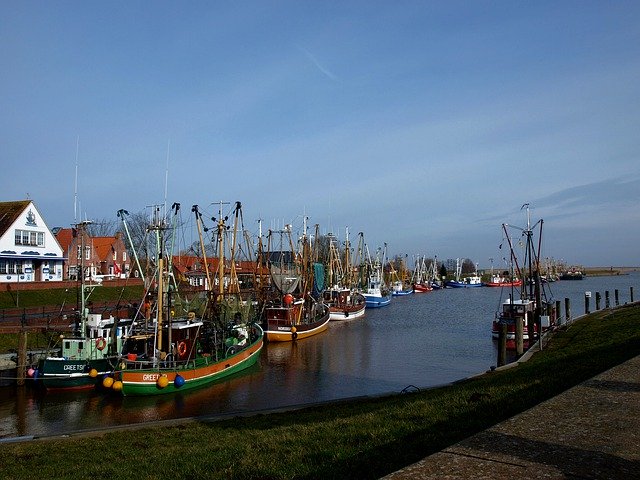 Gratis download Greetsiel Port East Frisia Fishing - gratis foto of afbeelding om te bewerken met GIMP online afbeeldingseditor