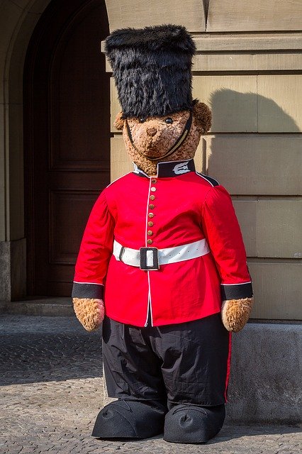 Unduh gratis Grenadier Guards London United - foto atau gambar gratis untuk diedit dengan editor gambar online GIMP