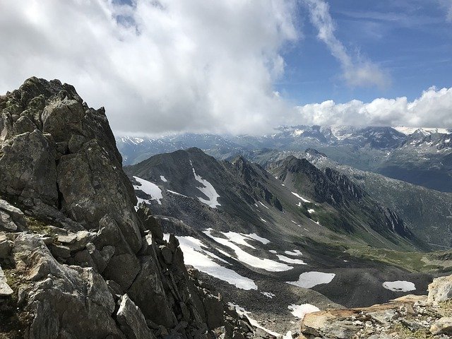 Descărcare gratuită Guspissattel Guspis Alpine Route - fotografie sau imagine gratuită pentru a fi editată cu editorul de imagini online GIMP