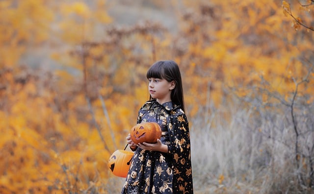 Free download halloween child girl cute kid free picture to be edited with GIMP free online image editor