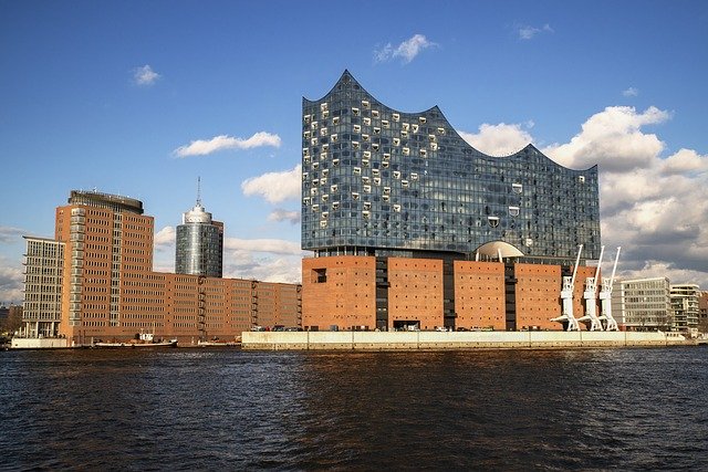 Download gratuito Hamburg Elbphilharmonie - foto o immagine gratuita da modificare con l'editor di immagini online GIMP