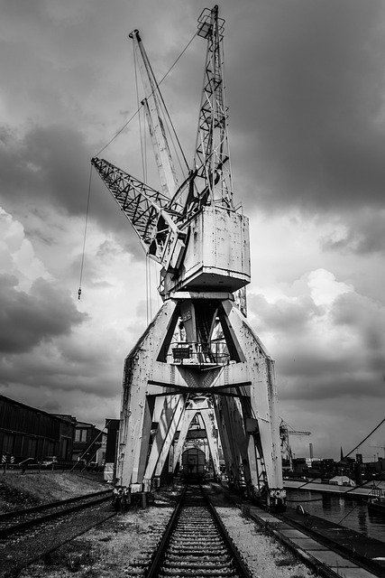 Baixe grátis Hamburg Port Crane - foto ou imagem grátis para ser editada com o editor de imagens online GIMP