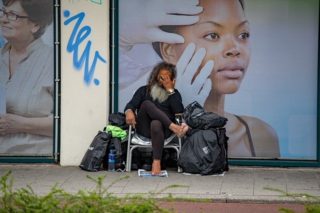 Bezpłatne pobieranie Hands Man Homeless - darmowe zdjęcie lub obraz do edycji za pomocą internetowego edytora obrazów GIMP