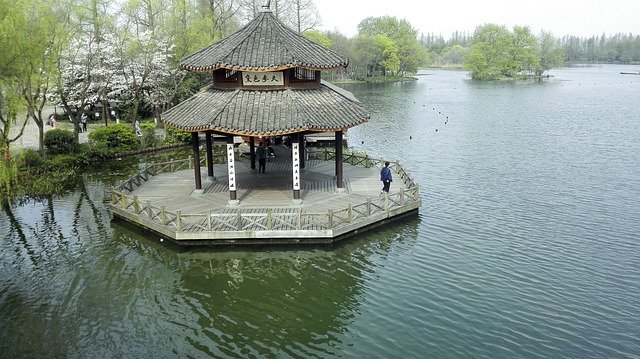 免费下载杭州西湖风景 - 使用 GIMP 在线图像编辑器编辑的免费照片或图片