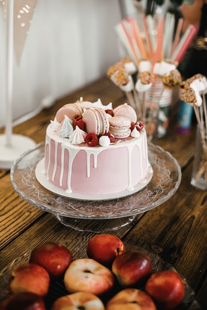 Free download happy birthday cake gift holiday free picture to be edited with GIMP free online image editor