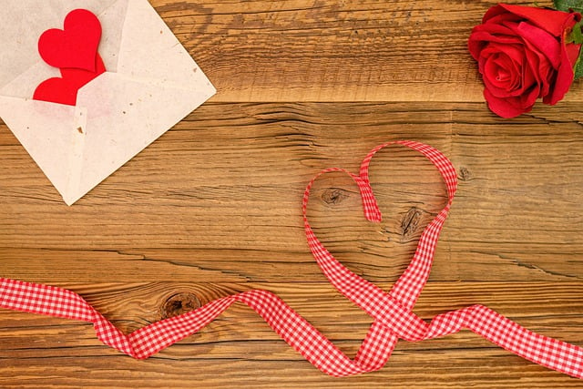 Kostenloser Download Happy Mothers Day Hearts Ribbon Kostenloses Bild, das mit dem kostenlosen Online-Bildeditor GIMP bearbeitet werden kann