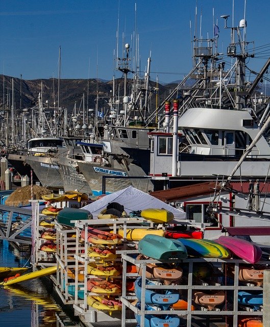הורדה חינם של Harbor Ventura Boats - תמונה או תמונה בחינם לעריכה עם עורך התמונות המקוון של GIMP
