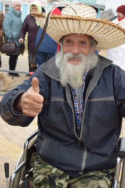 Şapka Yaşlı Adamın Elini bedava indir - GIMP çevrimiçi resim düzenleyiciyle düzenlenecek ücretsiz ücretsiz fotoğraf veya resim